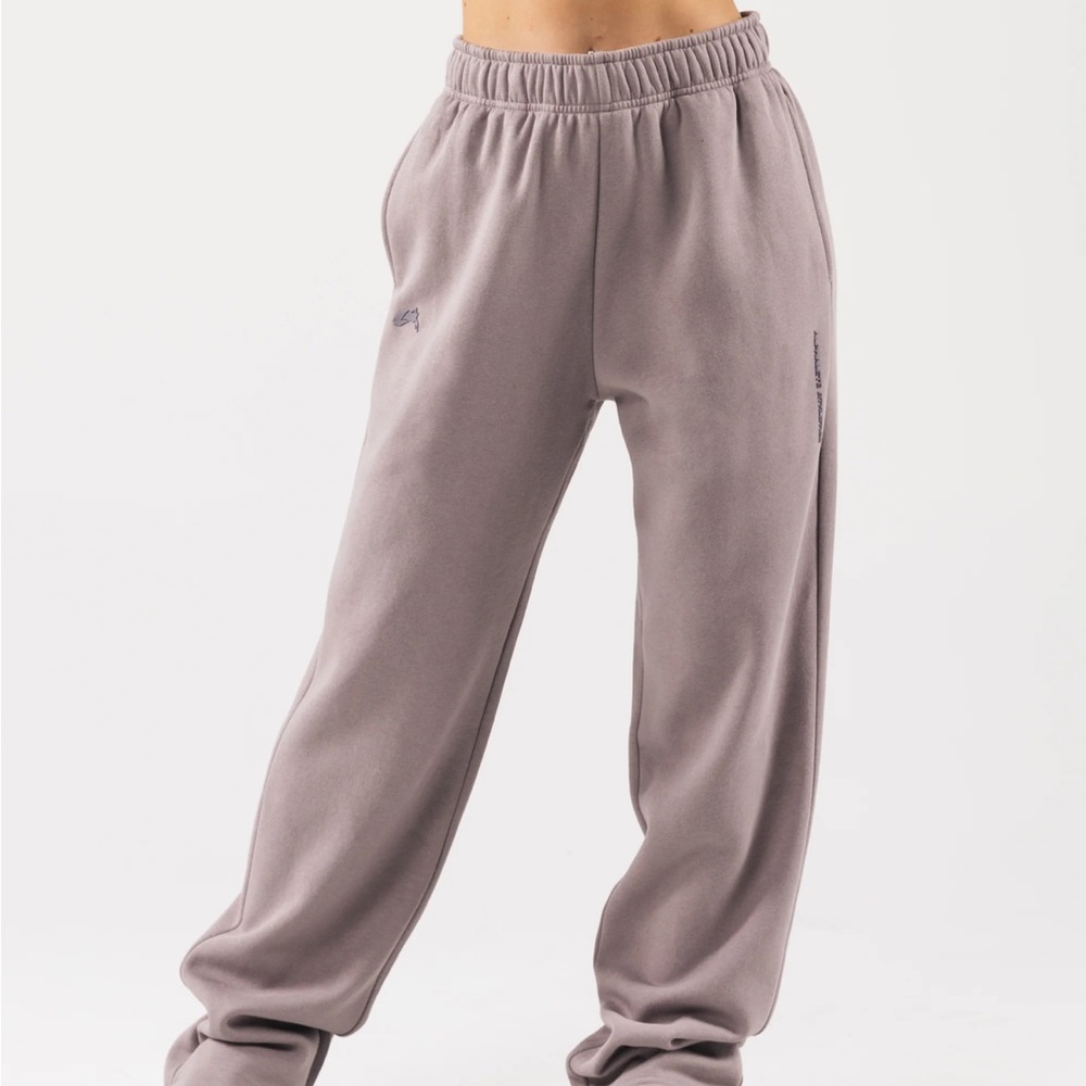 Alphalete origin pant
